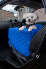 Load image into Gallery viewer, Dog Car Safety Seat Luxury Blue Capooch